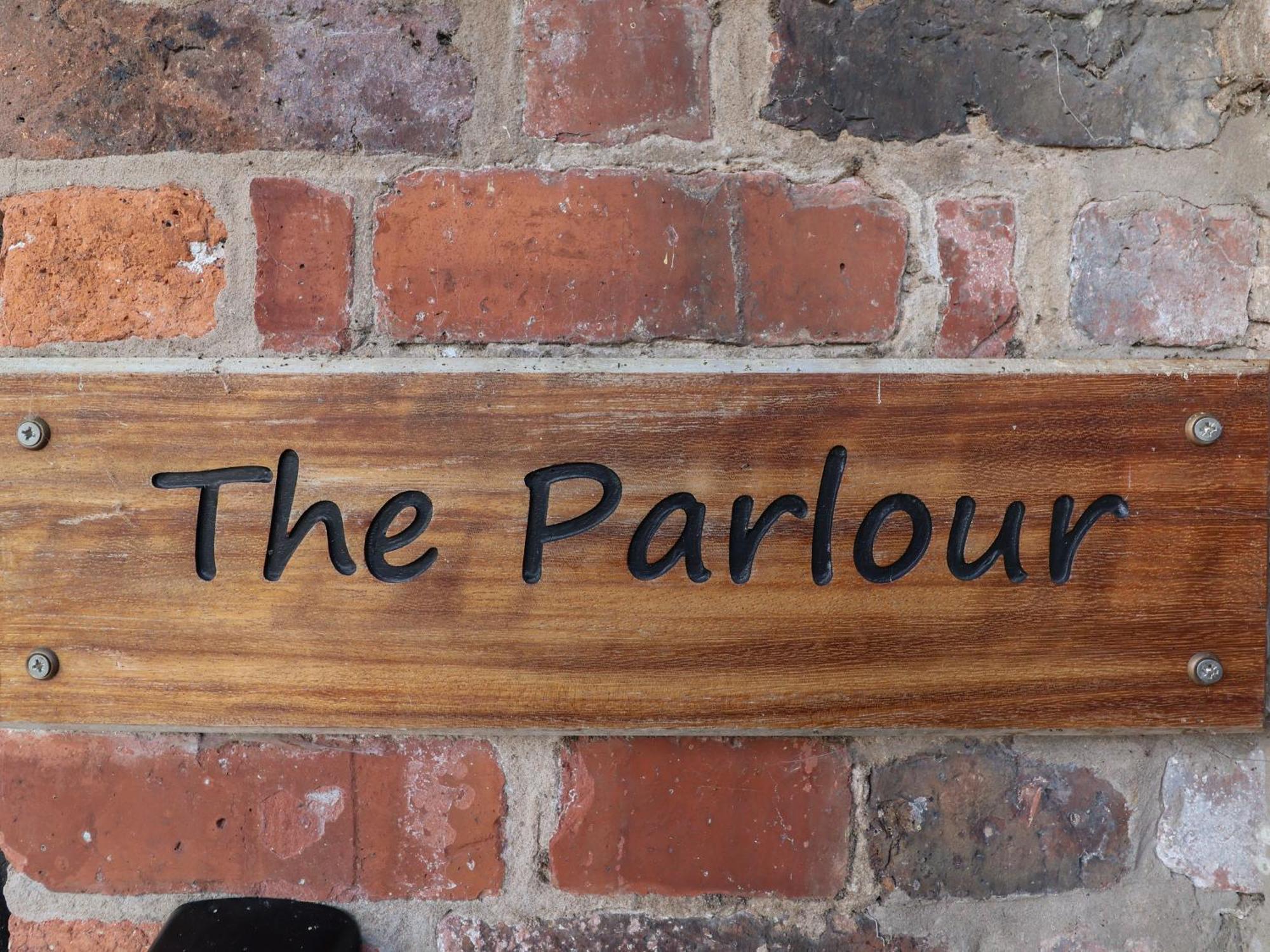 The Parlour Villa Chester Eksteriør billede